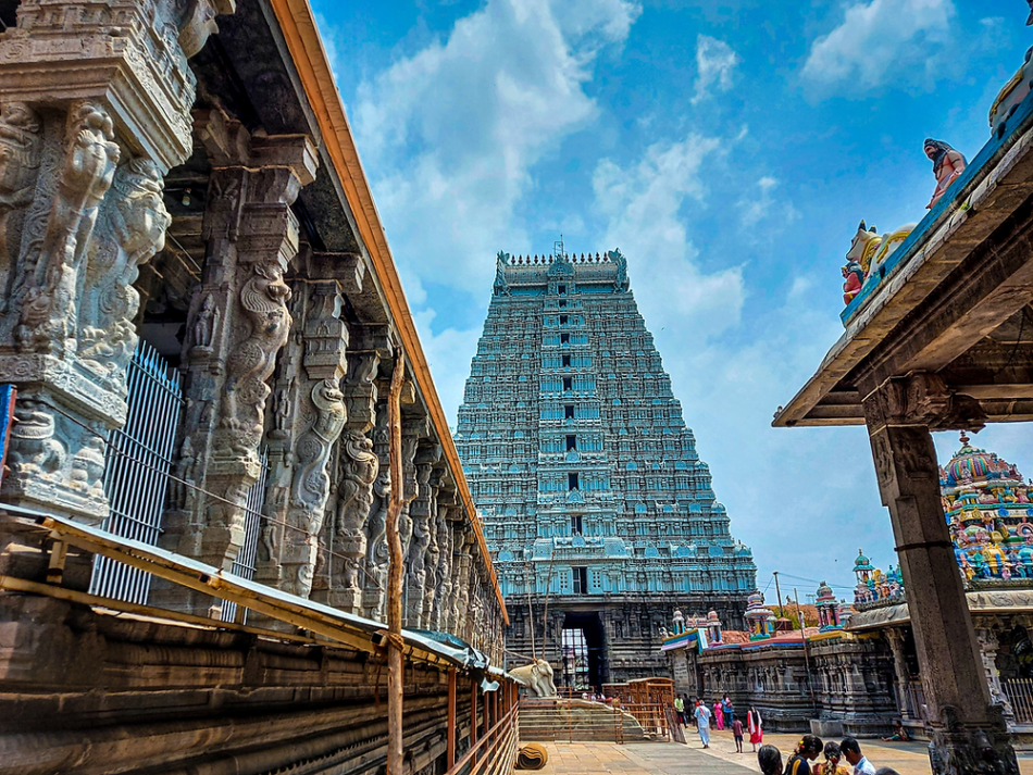 Exploring the Spiritual Grandeur of Arunachaleswarar Temple